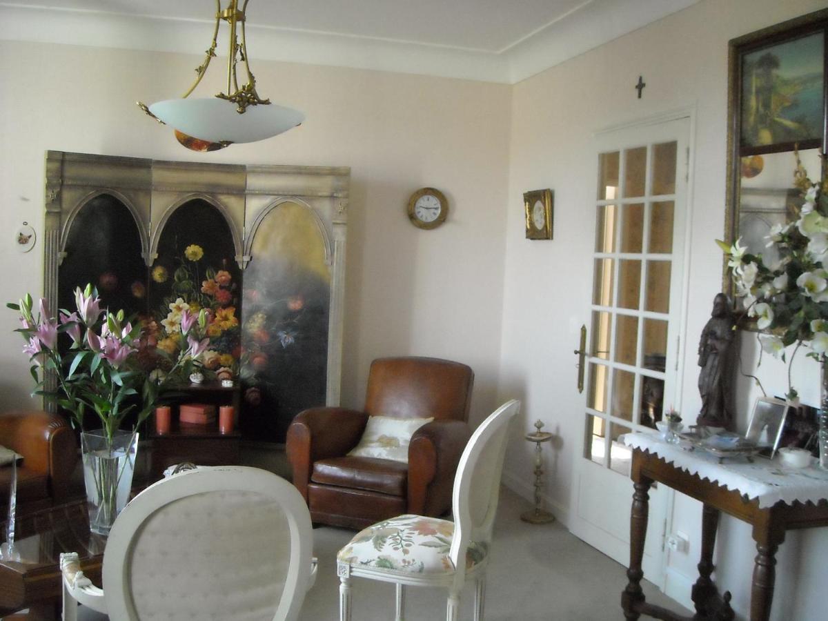 Maison De Retraite Vertaizon Екстериор снимка
